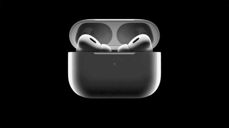 Les AirPods Pro 2 disposent d'une puce H2 de nouvelle génération, d'un son spatial personnalisé, de commandes tactiles, etc.
