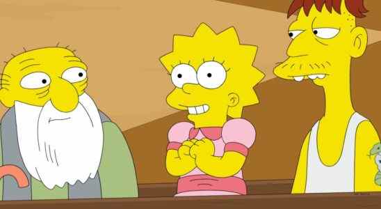 Lisa Simpsons happy between Cletus and Jasper on The Simpsons