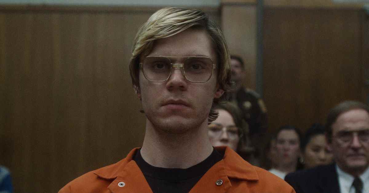 Monster: la bande-annonce de Jeffrey Dahmer Story présente le rôle le plus méprisable d'Evan Peters à ce jour
