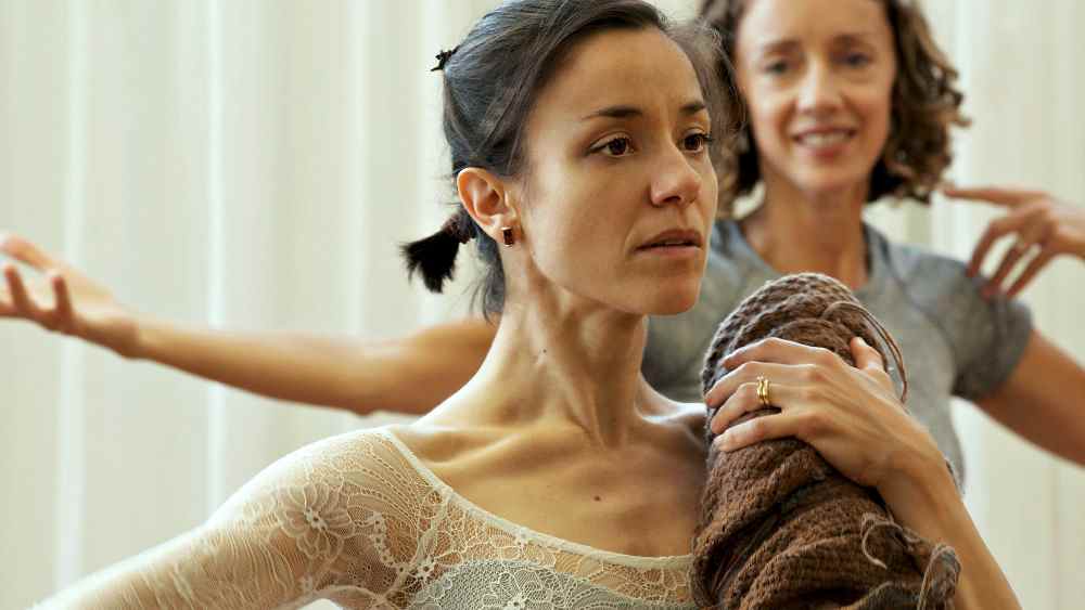 Portrait intime de Prima Ballerina 'Becoming Giulia' acquis par Cercamon avant la première de Zurich (EXCLUSIF) Les plus populaires doivent être lus Inscrivez-vous aux newsletters Variety Plus de nos marques
	
	
