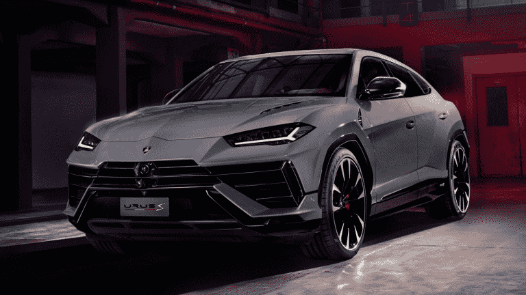 Premier aperçu de la Lamborghini Urus S 2023 : maintenant tout est super