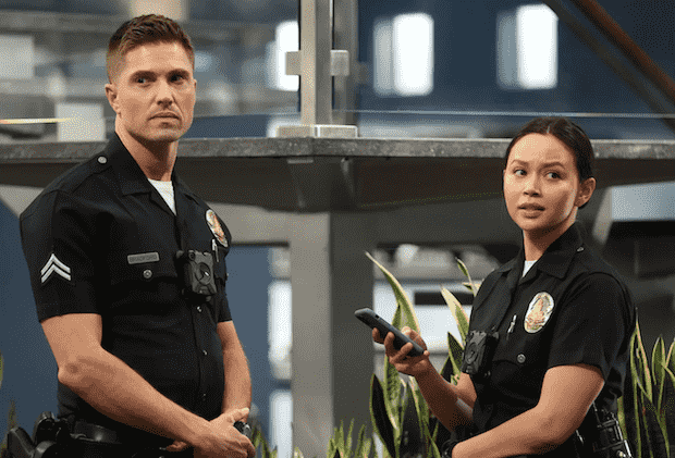 Premier aperçu de la saison 5 de « The Rookie »: #Chenford Undercover à Las Vegas