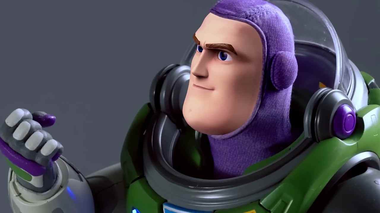 Robosen's Robot Buzz Lightyear - Bande-annonce officielle
