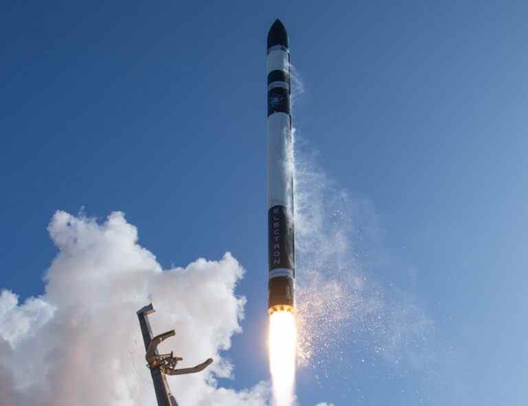 Rocket Lab célèbre son 30e lancement et le 150e satellite envoyé en orbite