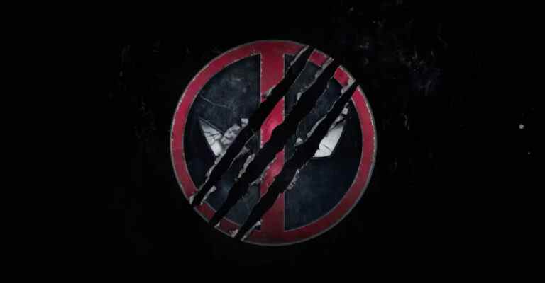 Ryan Reynolds et Hugh Jackman "révélent" la chronologie de Deadpool 3 et la connexion MCU
