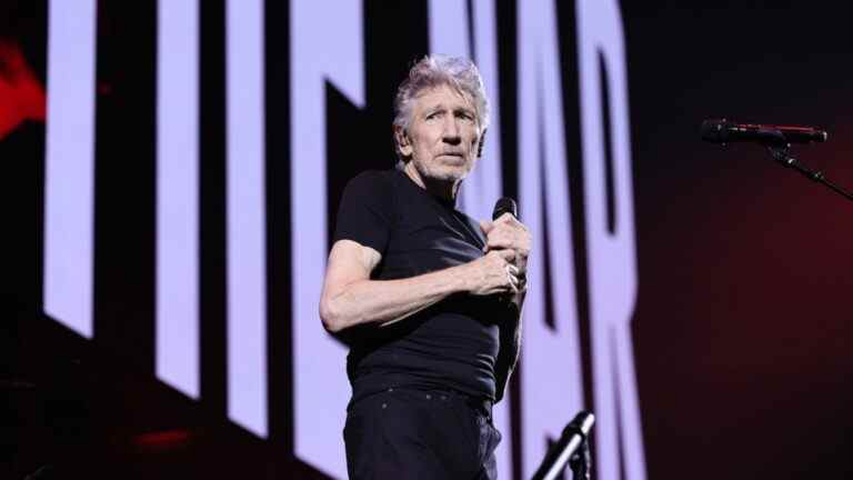 Une ville polonaise annule les concerts de Roger Waters et l'exhorte à se rendre en Ukraine
