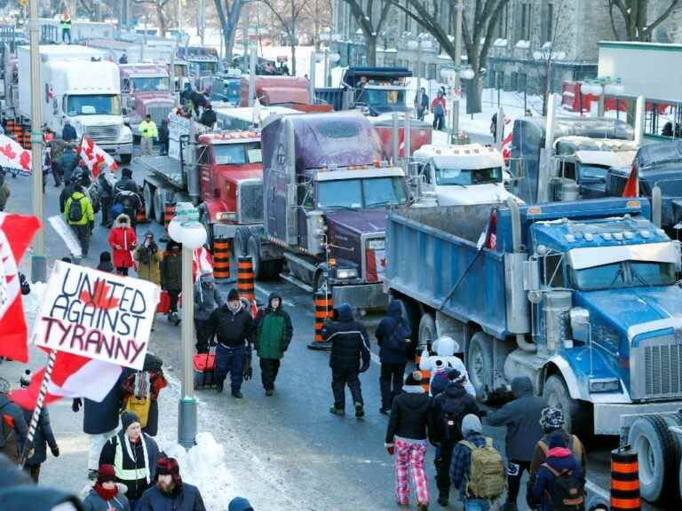 Pendant la manifestation du convoi, le maire d’Ottawa n’a pas parlé au service de sécurité du Parlement, selon le directeur par intérim