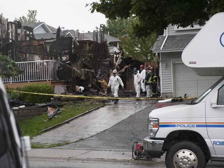 Un homme de Colombie-Britannique plaide coupable du meurtre de trois membres de sa famille