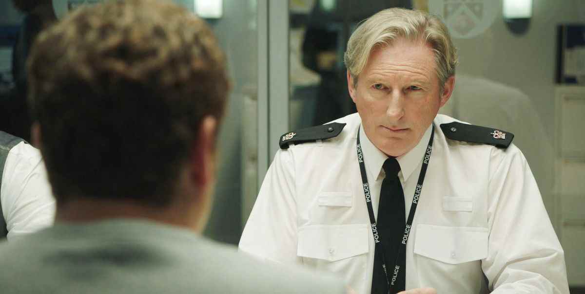 Adrian Dunbar de Line of Duty fait allusion à la date d'annonce de la série 7

