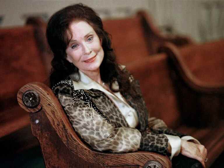 Loretta Lynn, fille d’un mineur et reine de la campagne, est décédée