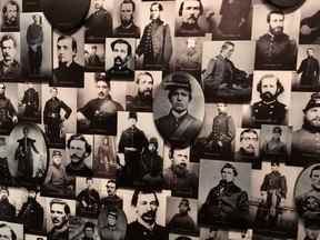 Au Gettysburg Visitors Center and Museum, les visages et les histoires personnelles des participants.  Lance Hornby/Soleil de Toronto