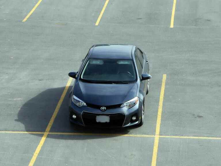 Toronto constate une «augmentation préoccupante» des détournements de voiture, alors que la police procède à des arrestations