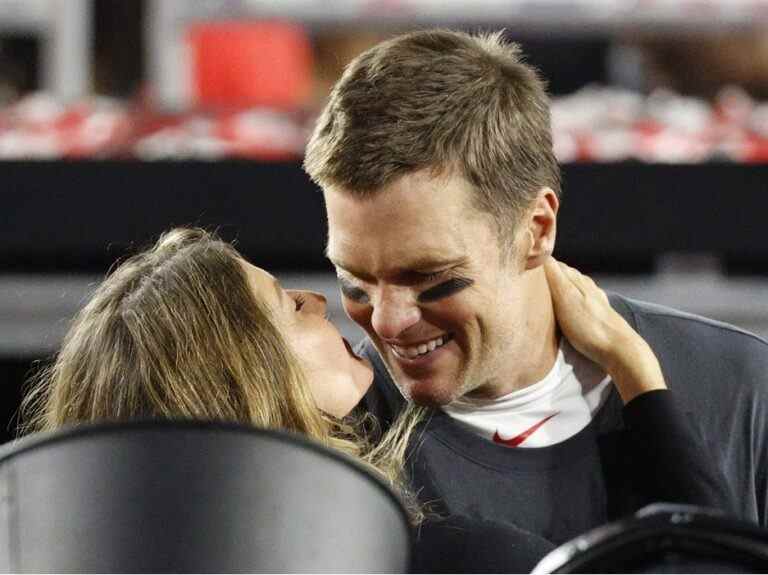 Le chagrin de divorce de Tom Brady: «Il souffre.  Il se sent très blessé par elle ‘