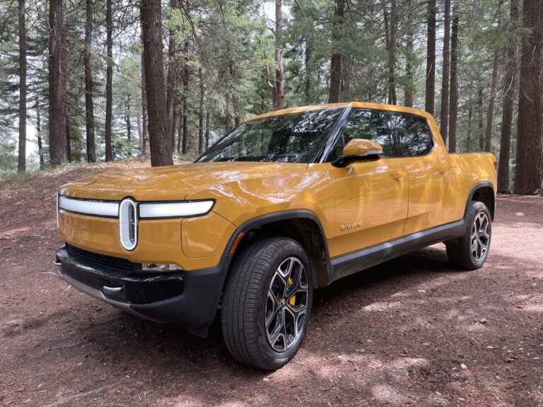 Rivian rappelle volontairement 13 000 véhicules électriques pour une éventuelle fixation desserrée