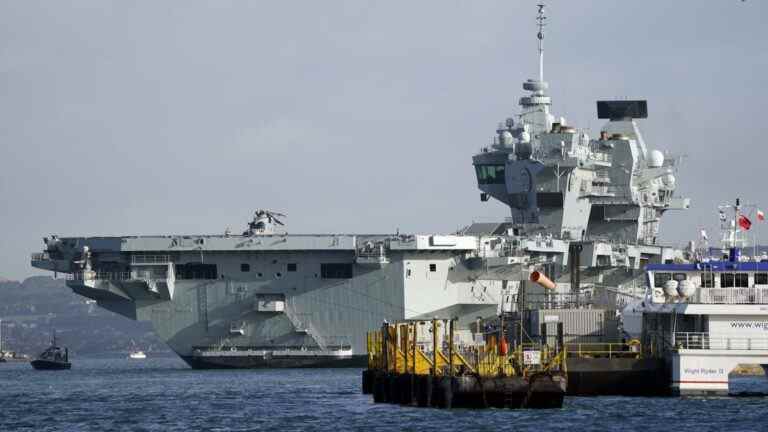 Le porte-avions de la marine HMS Prince of Wales subit un nouveau problème technique