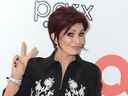 Sharon Osbourne assiste à la soirée des Oscars de la Elton John AIDS Foundation à Los Angeles, le 27 mars 2022.