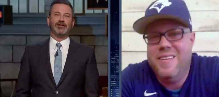 WARMINGTON: Kyle Mulligan, fan des Blue Jays, remporte un franc succès avec Jimmy Kimmel