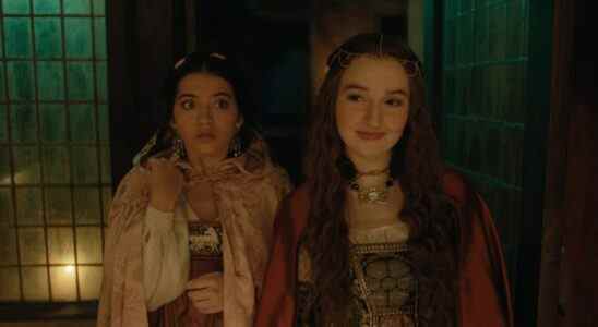 (L-R): Isabela Merced as Juliet and Kaitlyn Dever as Rosaline in 20th Century Studios' Rosaline, exclusively on Hulu. Photo courtesy of 20th Century Studios. © 2022 20th Century Studios.  All Rights Reserved.