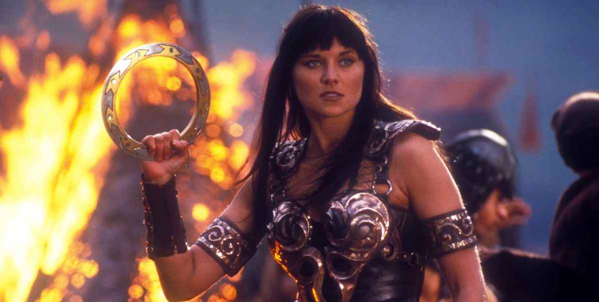 Lucy Lawless de Xena admet qu'elle détestait filmer des scènes de combat dans une émission classique

