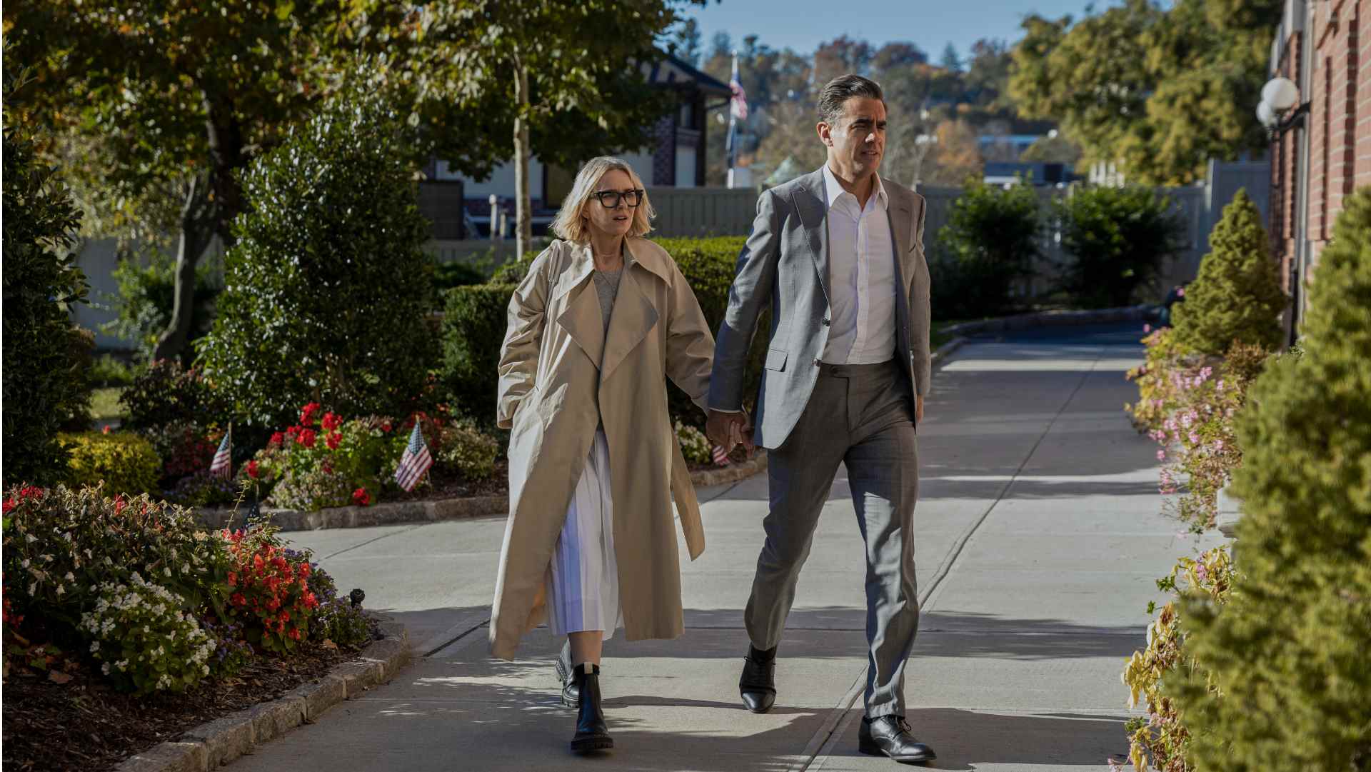 Naomi Watts et Bobby Cannavale dans The Watcher