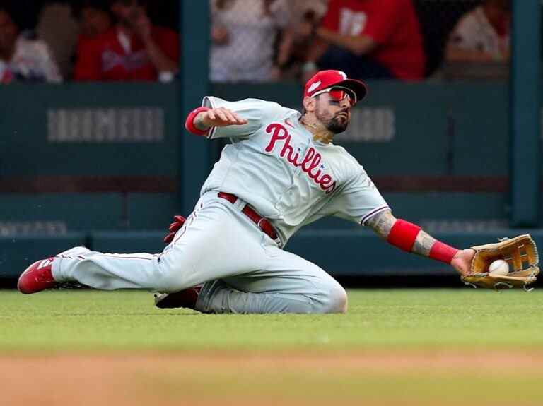 La batte et le gant de Castellanos aident les Phillies à battre les Braves en NLDS