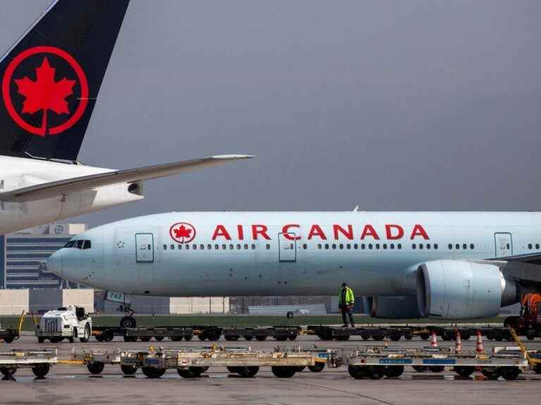 Le tribunal se range en partie du côté d’un couple de la Colombie-Britannique qui s’est vu refuser l’embarquement par Air Canada pour un test COVID