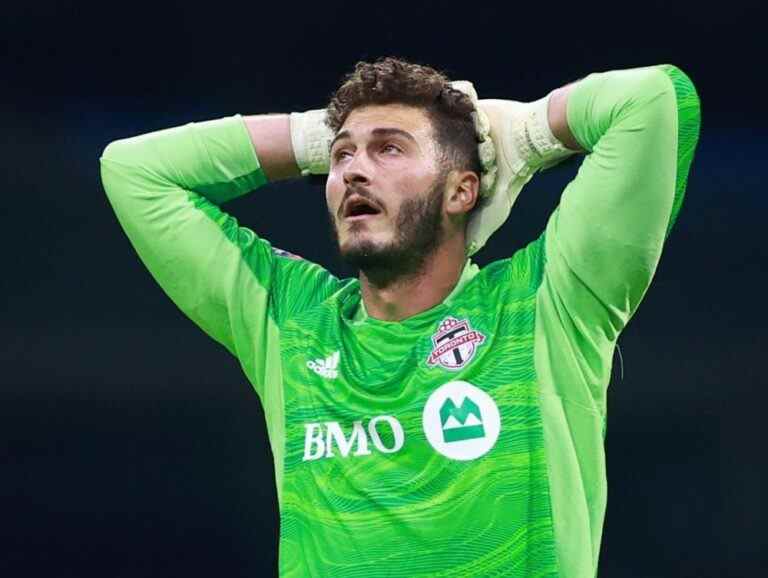 Le Toronto FC libère une poignée de joueurs vétérans, dont les gardiens Bono et Westberg