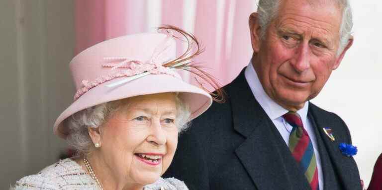 Le roi Charles vient de partager la plus belle photo d’enfance pour honorer la reine