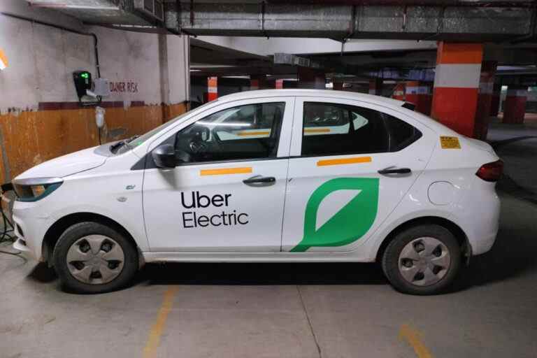 Uber pilote une offre de taxis électriques en Inde