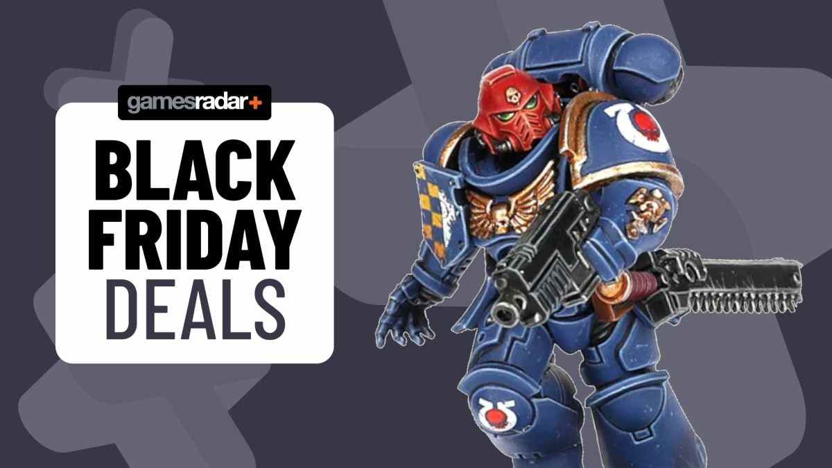 Black Friday Warhammer deals with an Ultramarine figure