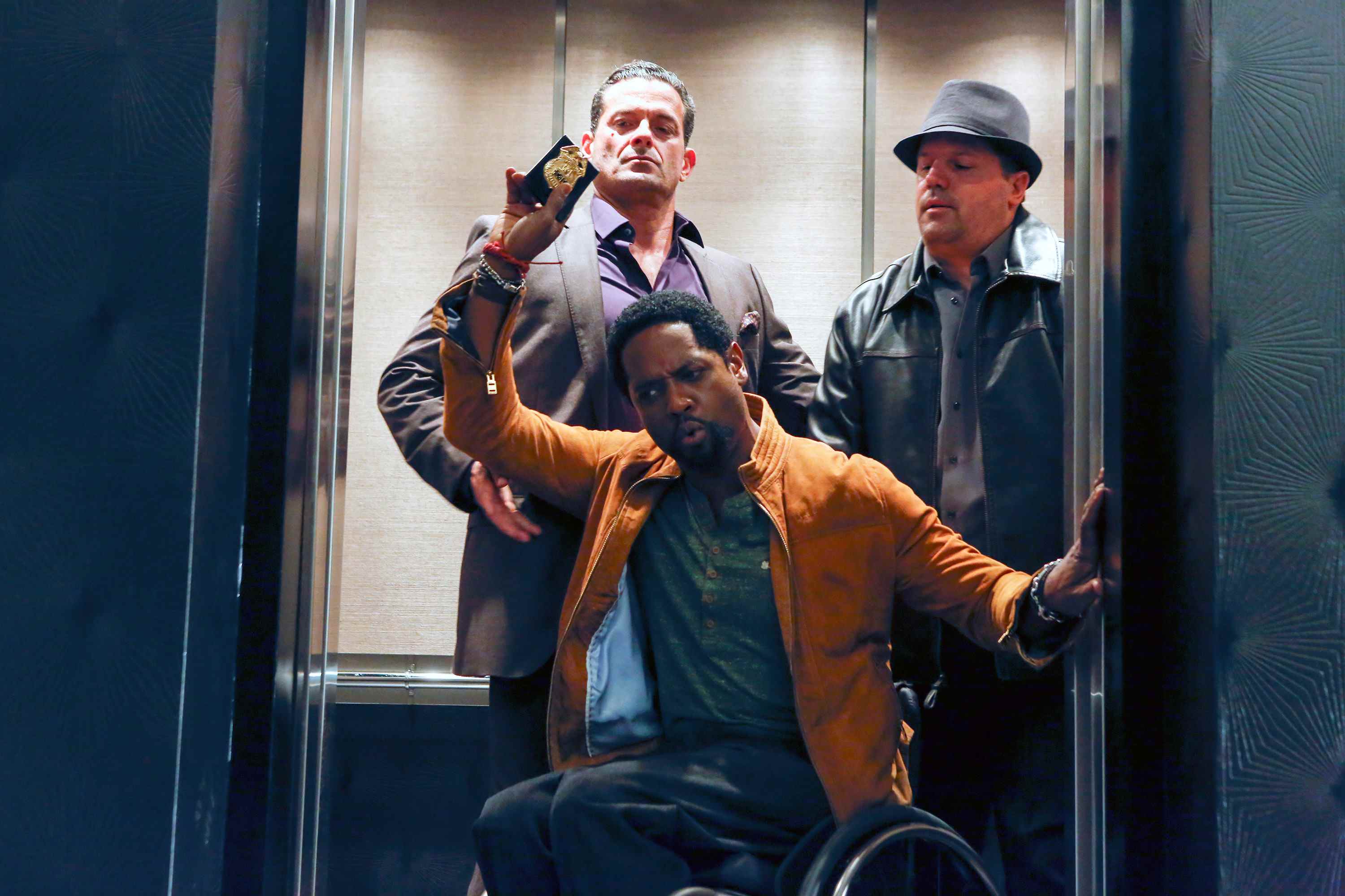 IRONSIDE, centre : Blair Underwood dans 'Action' (Saison 1, épisode 3, diffusé le 16 octobre 2013).  tél. : Vivian Zink/©NBC/avec la permission d'Everett Collection