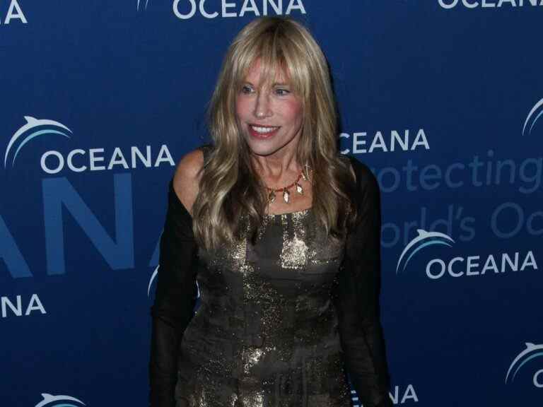 Carly Simon en deuil après la mort de ses sœurs à un jour d’intervalle