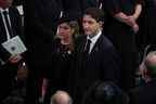 Le premier ministre du Canada Justin Trudeau et son épouse Sophie Grégoire Trudeau assistent aux funérailles d'État de la reine Elizabeth II de Grande-Bretagne à l'abbaye de Westminster à Londres le 19 septembre 2022.