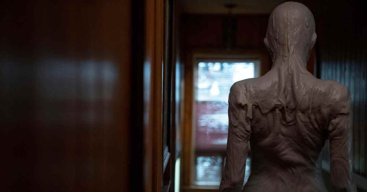 Les mini-films du Cabinet des curiosités de Guillermo del Toro véhiculent un amour des monstres grossiers
