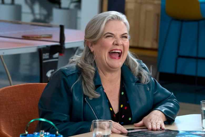 Paula Pell as Gloria in "Girls5Eva"