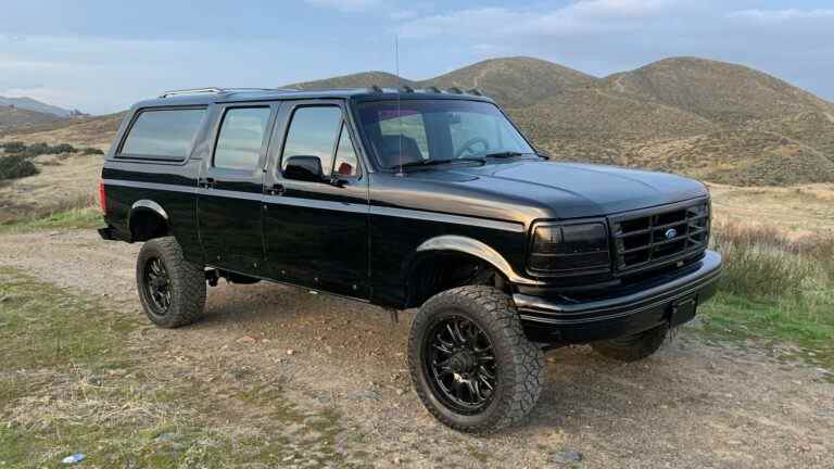 Ce Bronco 1992 à quatre portes est-il la Ford OBS la plus rare?