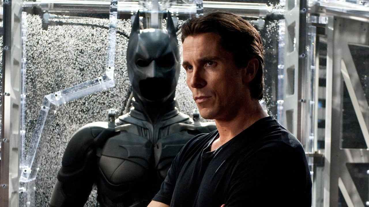 Christian Bale veut juste se cogner la tête contre une porte dans Star Wars
