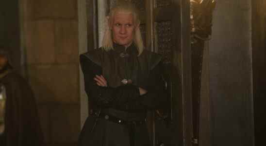 Matt Smith as Daemon Targaryen in House of the Dragon leaning against a wall.