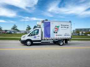 L'un des cinq nouveaux camions sans conducteur de Loblaw à Brampton, en Ontario.