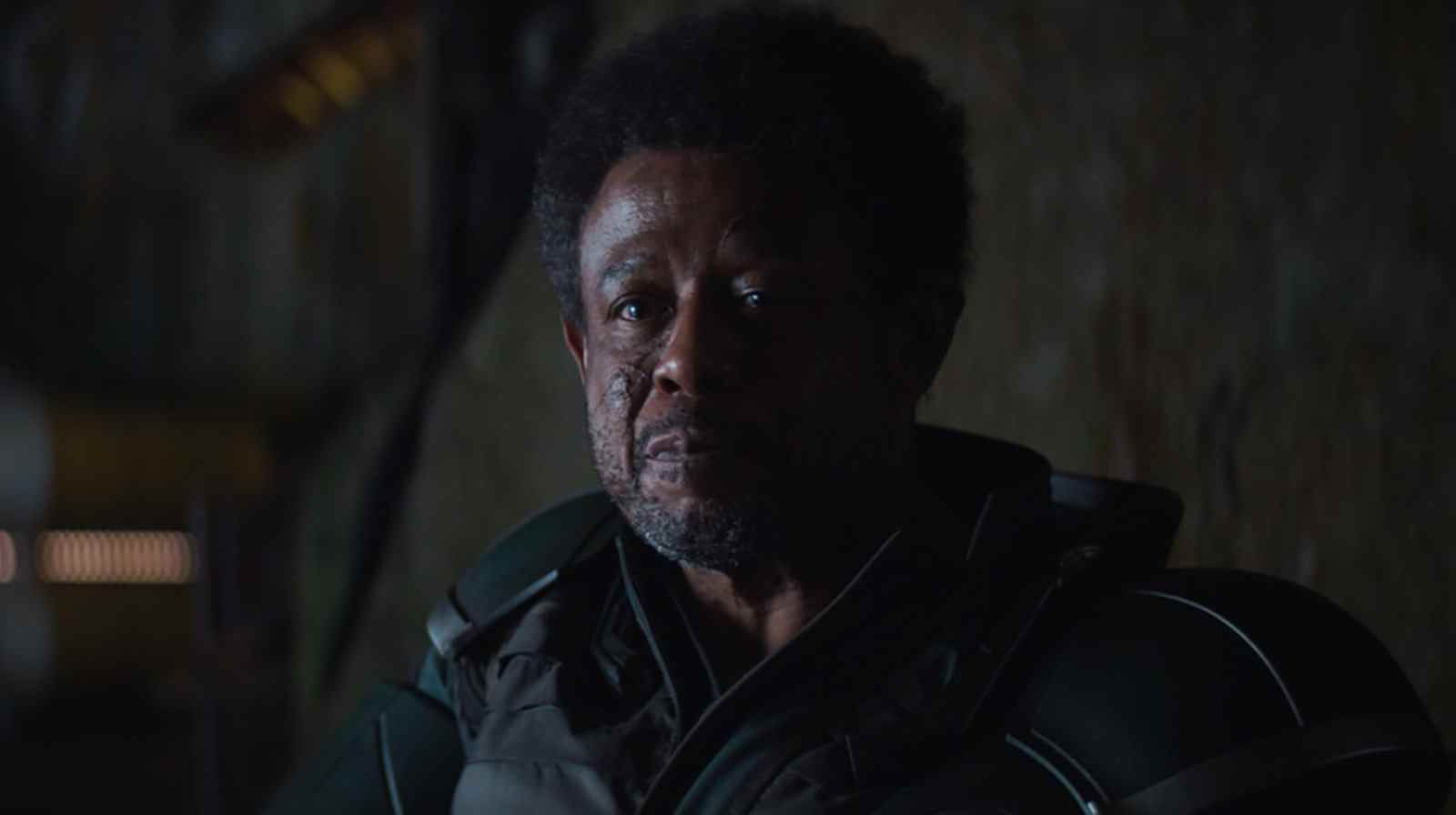 Des années avant Rogue One, l'extrémisme rebelle de Saw Gerrera est toujours profondément ancré en Andor
