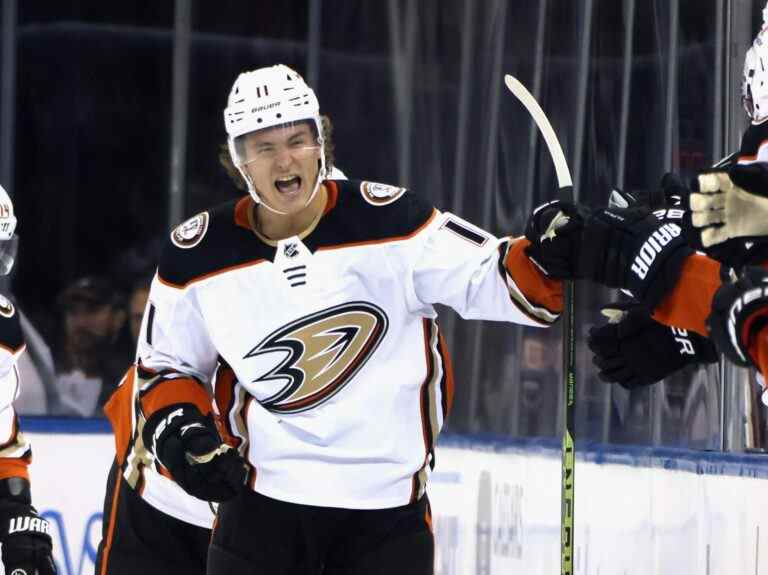 Il y a de fortes chances que Trevor Zegras d’Anaheim marque contre le New Jersey ce soir