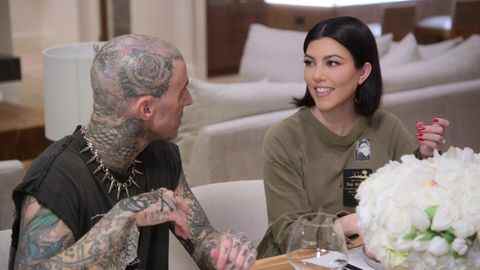 travis barker, kourtney kardashian, les kardashians