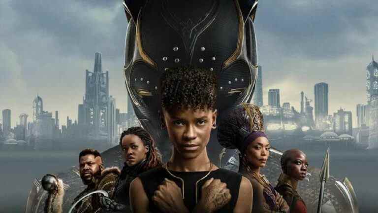 La nouvelle featurette Wakanda Forever prépare le public à ce qui va arriver avec Black Panther
