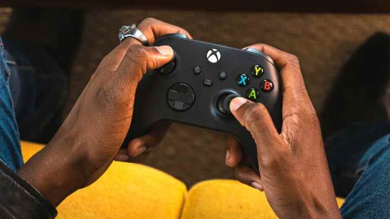 La prochaine manette Xbox pourrait « changer de couleur avec la lumière et le mouvement »