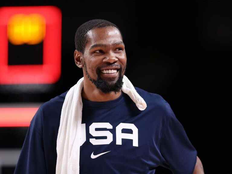 La star de la NBA, Kevin Durant, achète une équipe professionnelle de pickleball