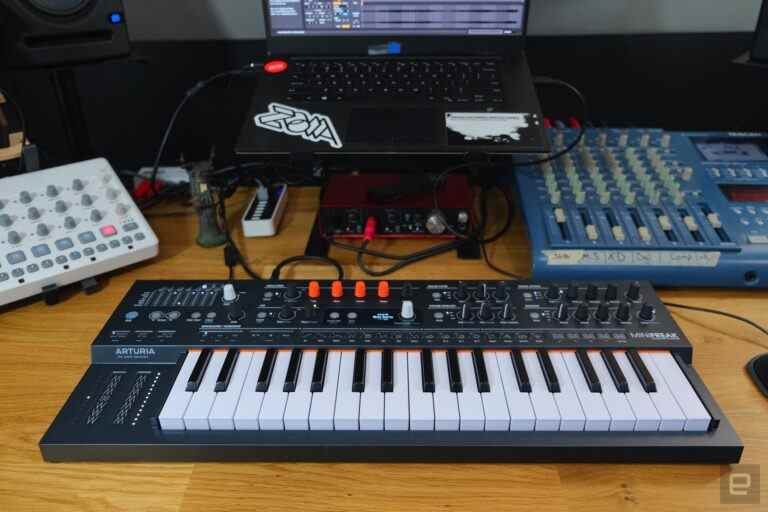 Le MiniFreak d’Arturia est un synthé numérique étrange mais puissant à un prix avantageux