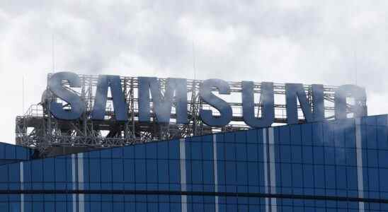 Samsung logo on building in Kyiv, Ukraine