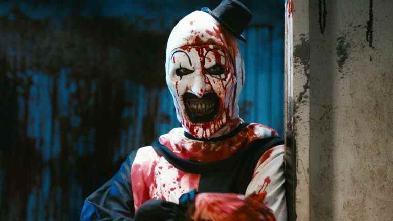 Le directeur de Terrifier 2 dit que les rapports d’évanouissements et de vomissements lors des projections sont « 100% légitimes »