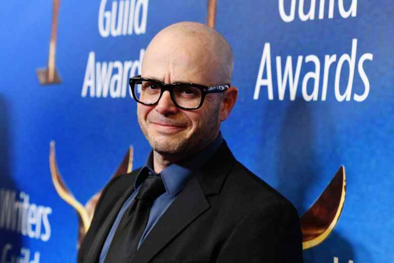 BEVERLY HILLS, CALIFORNIA - FEBRUARY 01: Damon Lindelof attends the 2020 Writers Guild Awards West Coast Ceremony at The Beverly Hilton Hotel on February 01, 2020 in Beverly Hills, California. (Photo by Charley Gallay/Getty Images for WGAW)