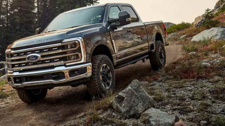 Le groupe Ford Super Duty Tremor 2023 améliore les performances hors route